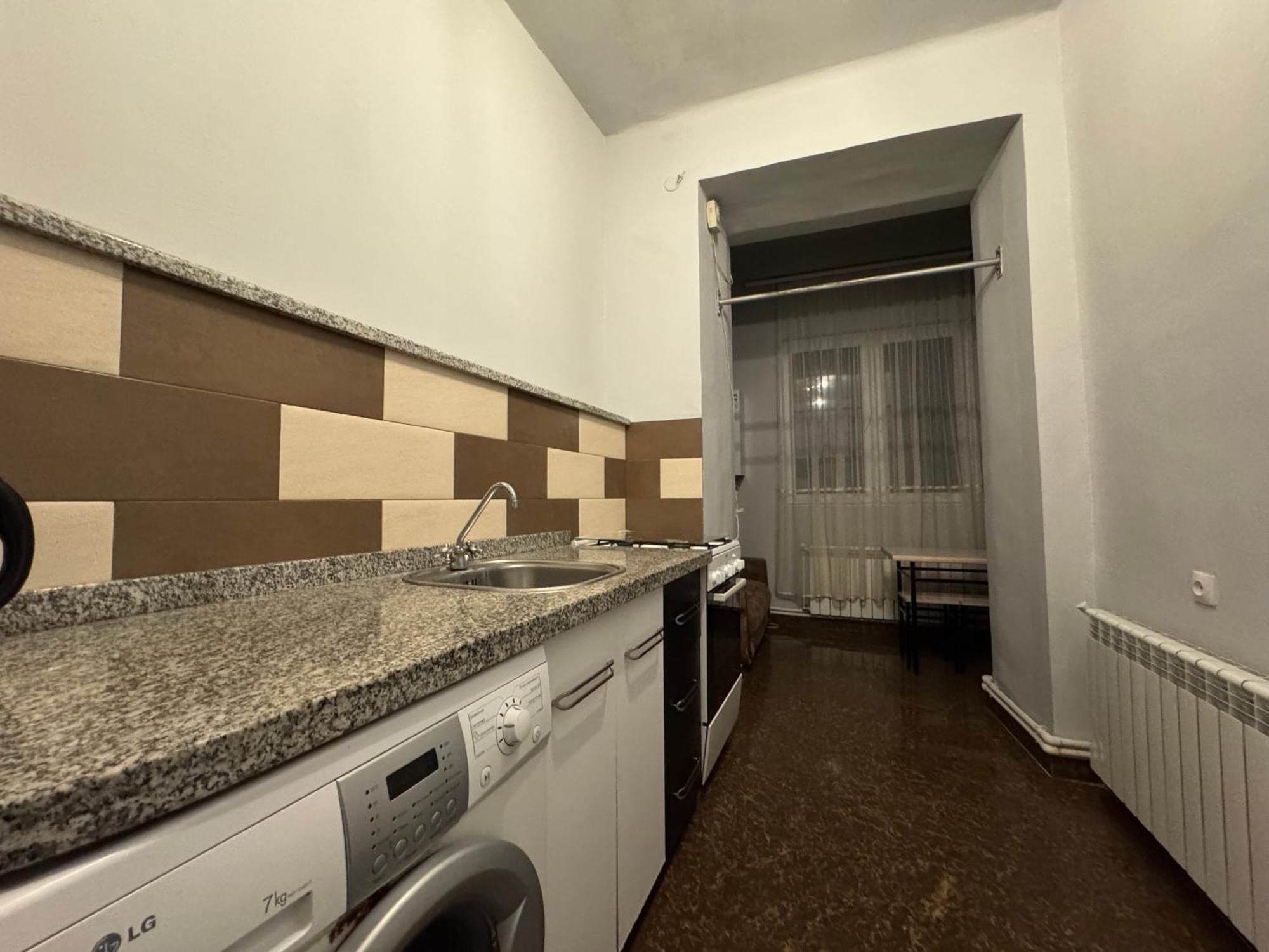 Apartments On Paronyan 15 Yerevan Exterior photo